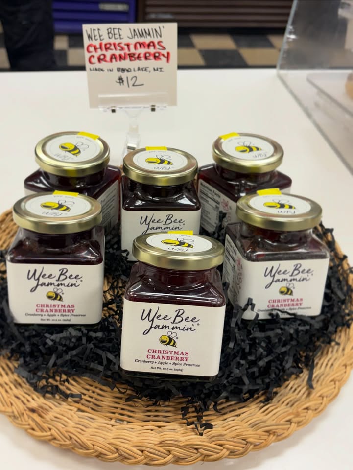 @weebeejamminmi 🐝  Christmas Cranberry has arrived!