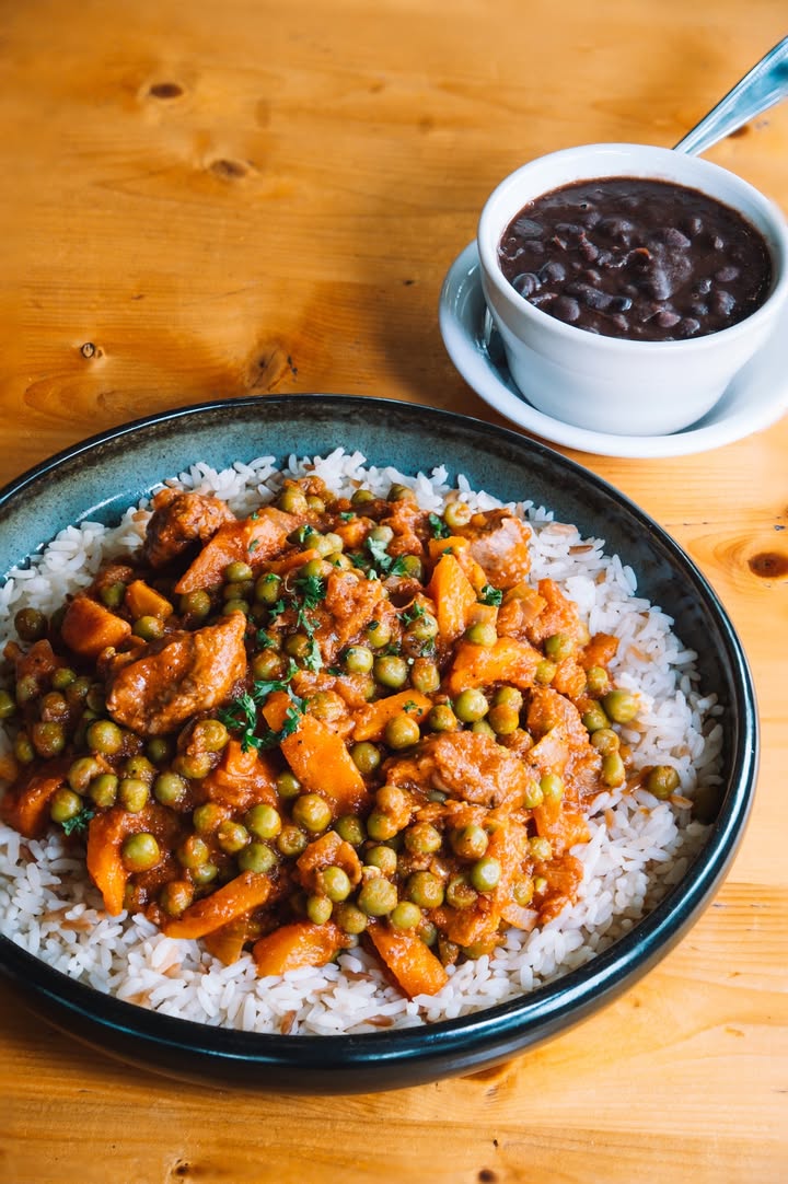 New year, new Seasonal Features… and our Sweet Peas & Lamb is back!