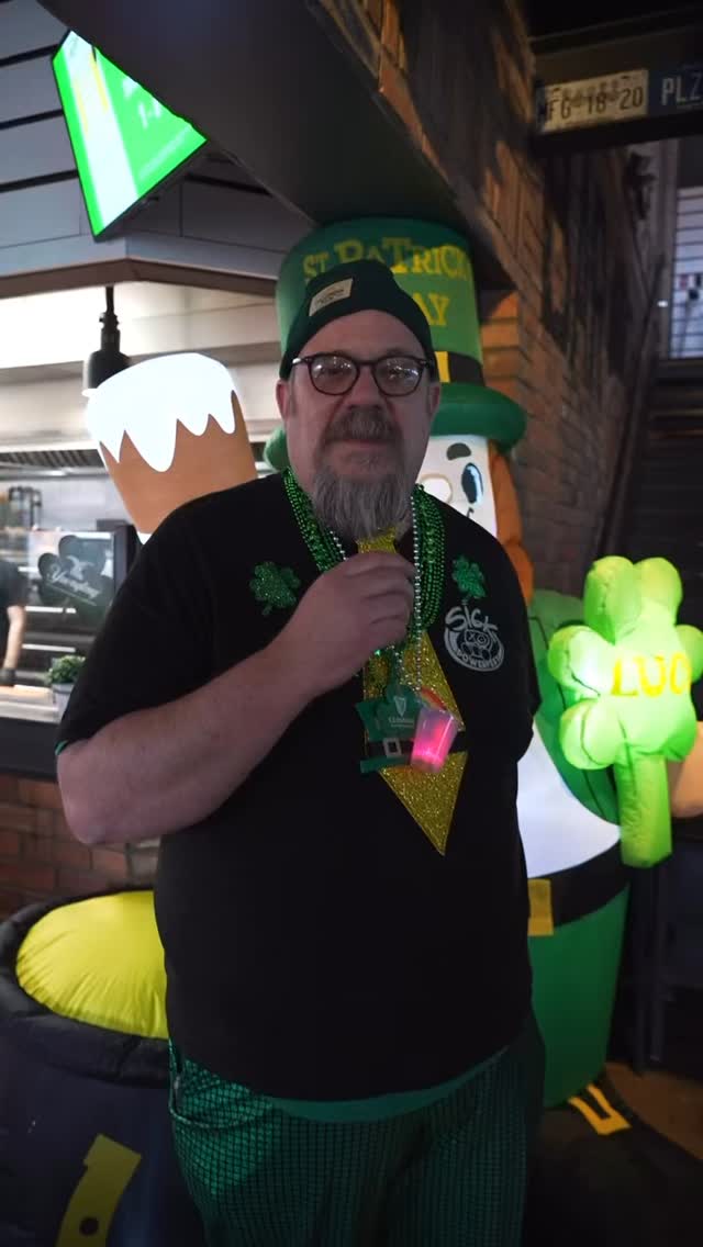 St. Patrick’s Day energy at Sick Town Hall is unreal 🍀