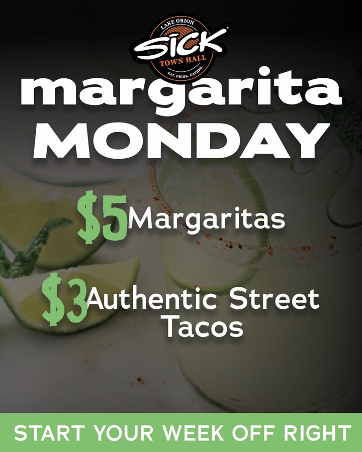 Mondays aren’t so bad when margaritas are involved 😏🍹
